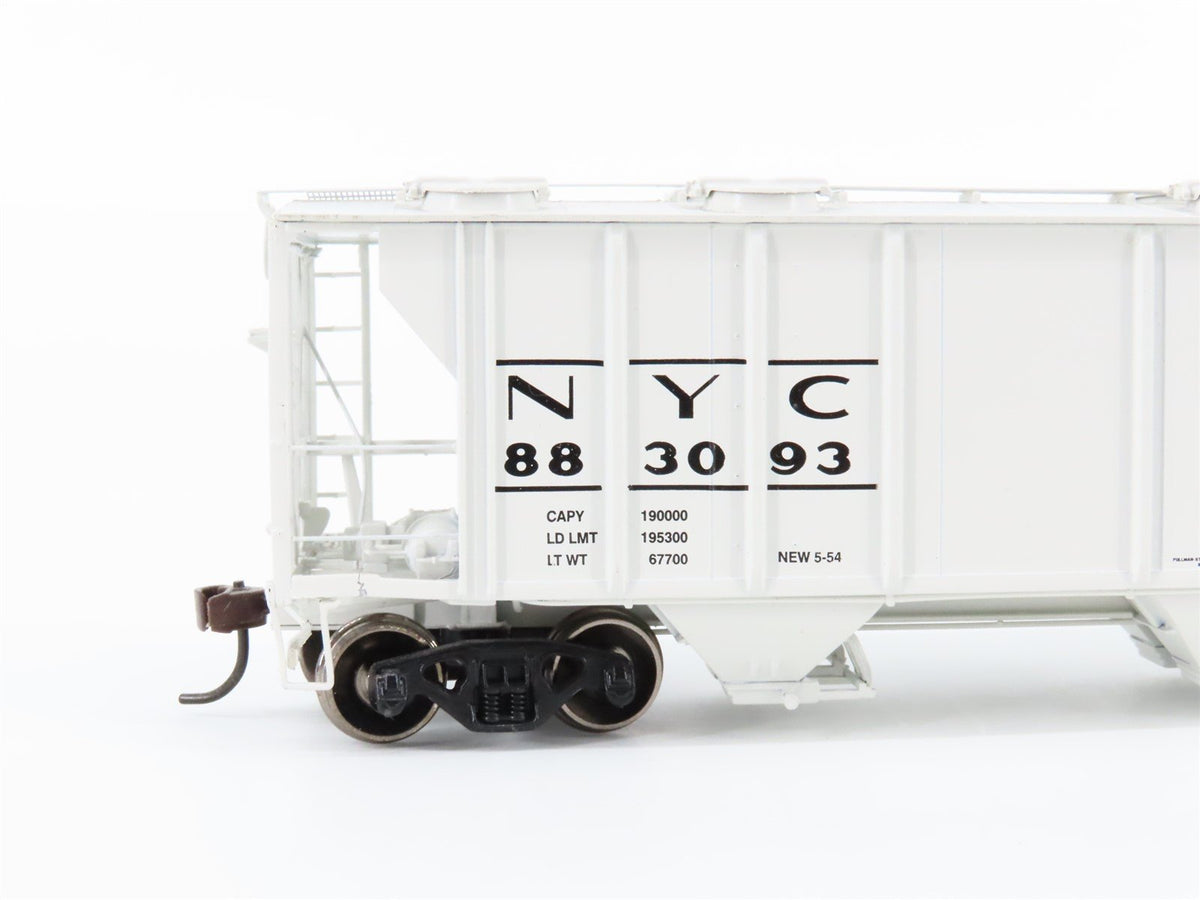 HO Scale Athearn #93733 NYC New York Central 3-Bay Covered Hopper #883093