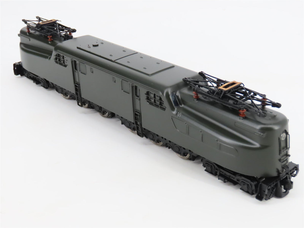 HO Scale Broadway Limited BLI 631 Pennsylvania Green GG1 Electric w/ DCC