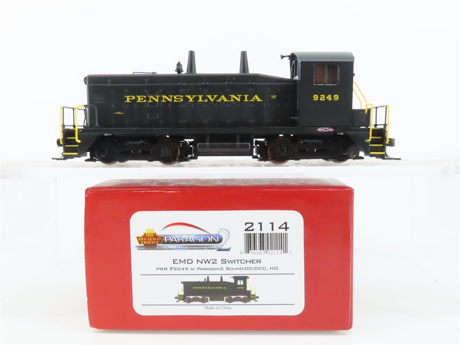 HO Broadway Limited BLI 2114 PRR Pennsylvania EMD NW2 Diesel #9249 - Paragon2