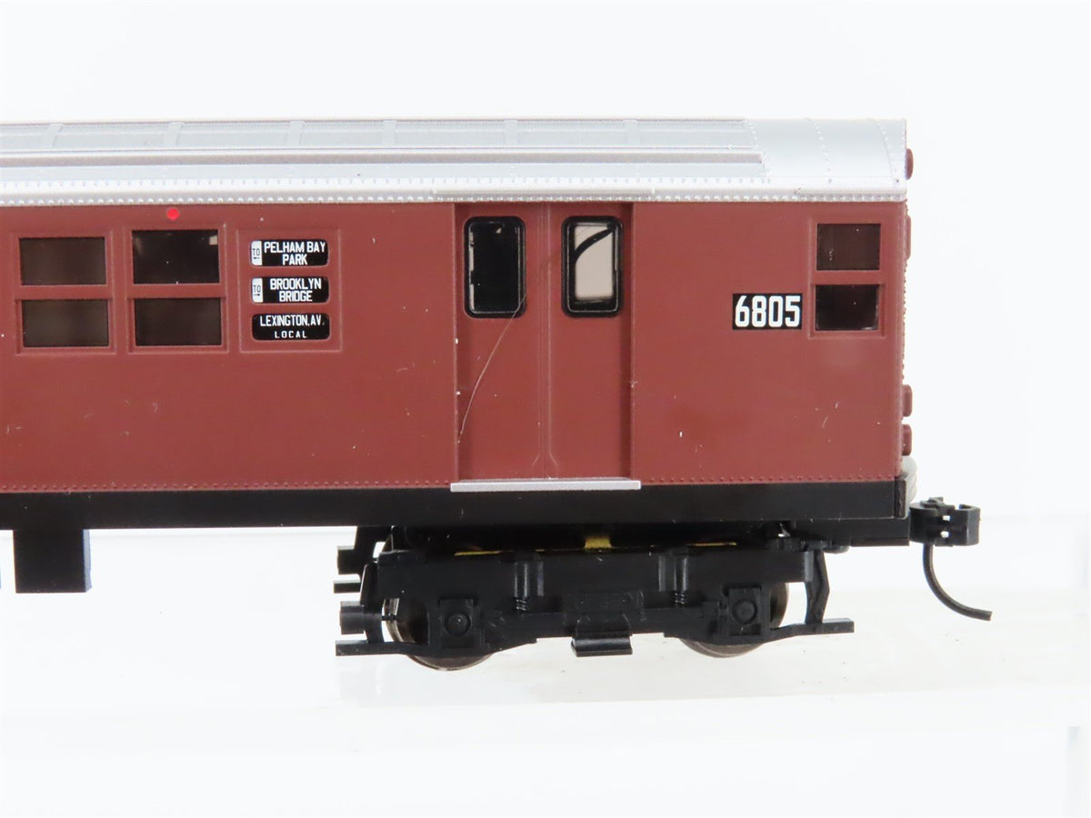 HO Proto 1000 30166 New York City Transit &quot;Red Bird&quot; R17 Subway Car 4-Unit Set