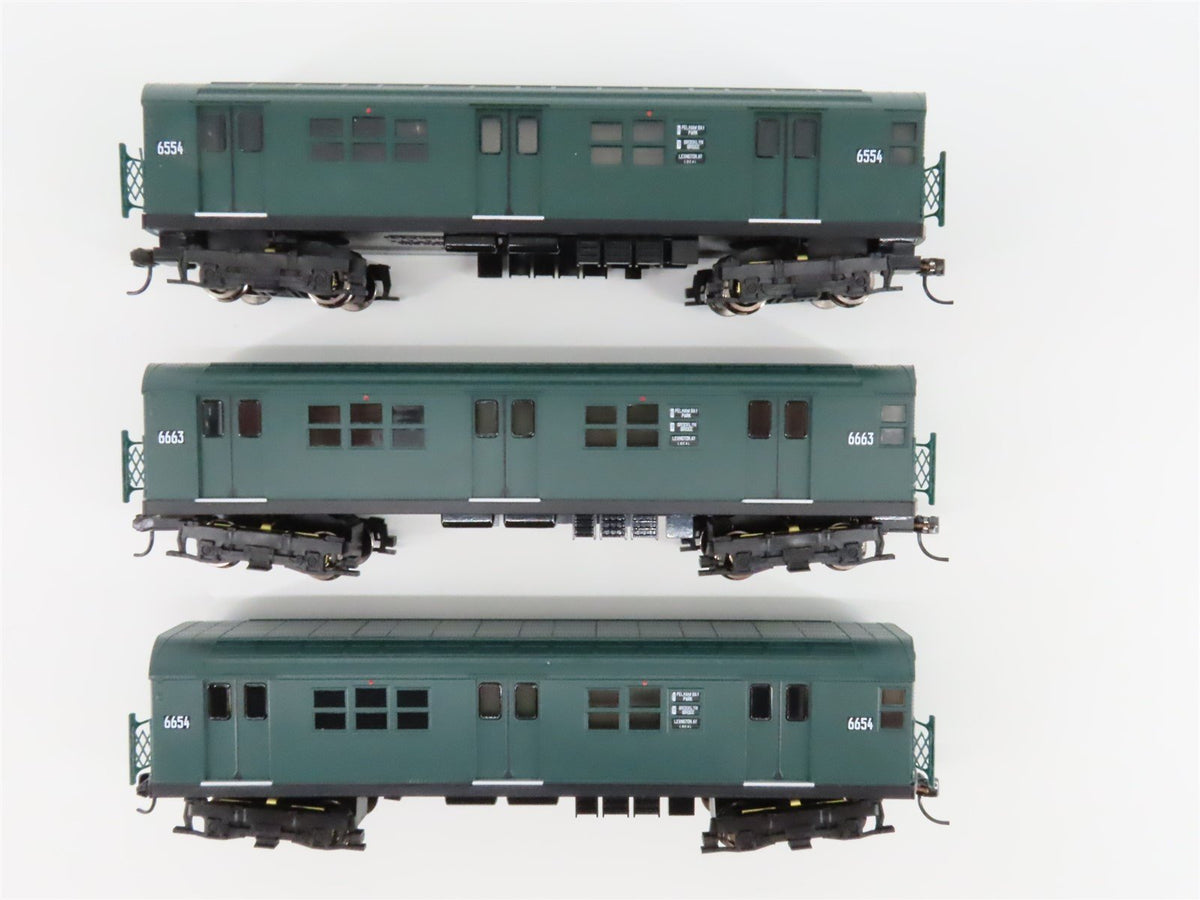 HO Proto 1000 920-31019 New York City Transit R17 Subway 4-Car Set - DCC Ready