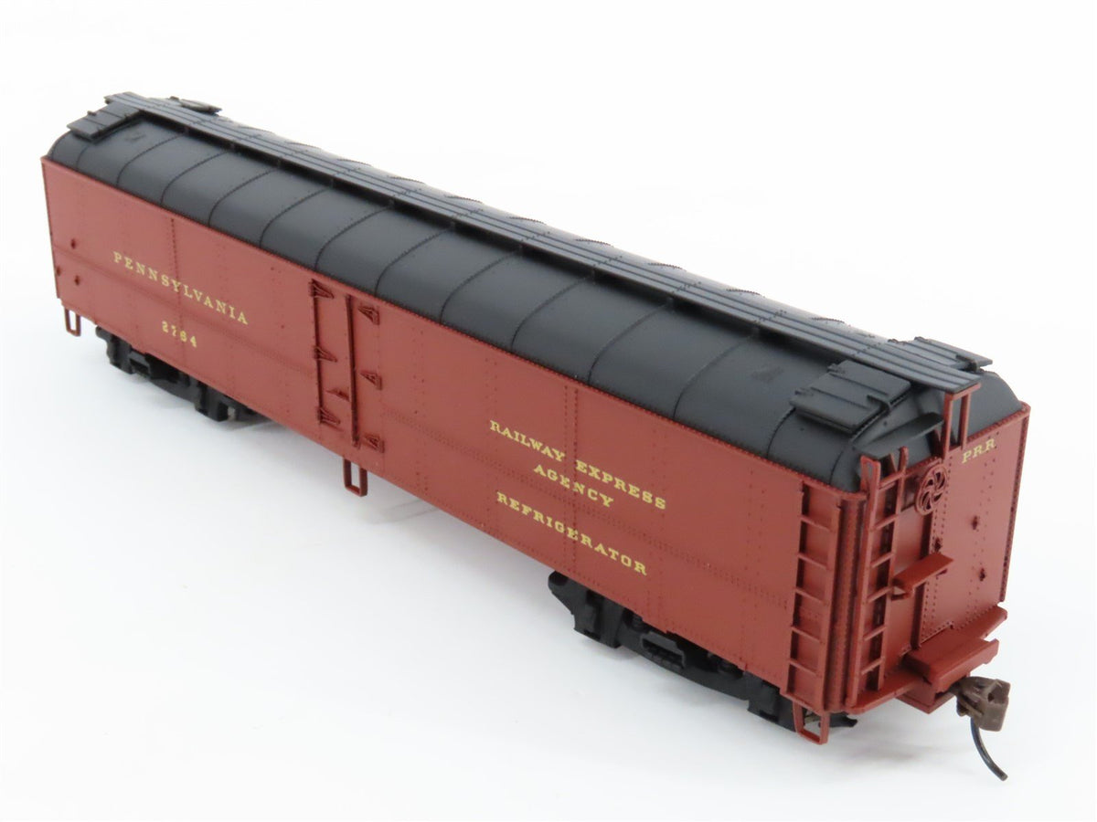 HO Scale Walthers #932-5885 PRR Pennsylvania R50B Express Reefer #2764