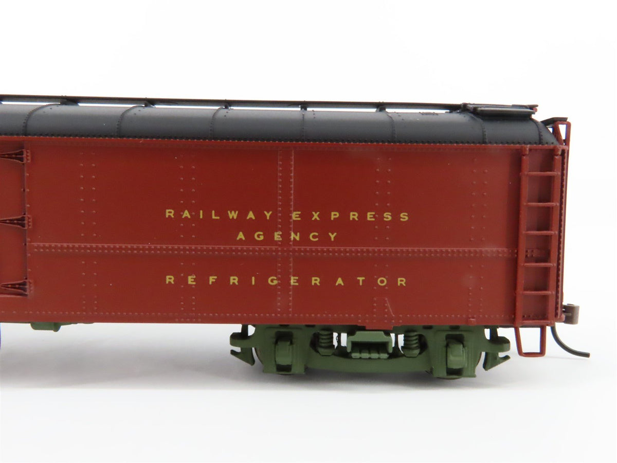 HO Scale Walthers #932-5884 PRR Pennsylvania R50B Express Reefer #3080