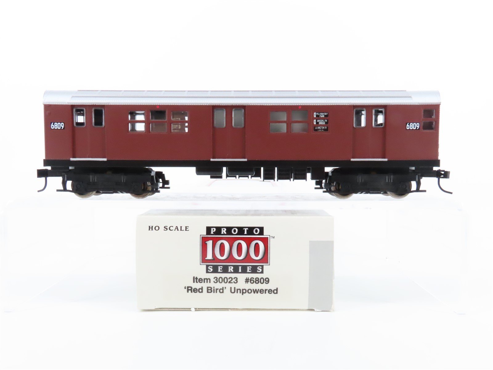 HO Proto 1000 30023 NYCT New York "Red Bird" R17 Subway Car #6809 - Unpowered