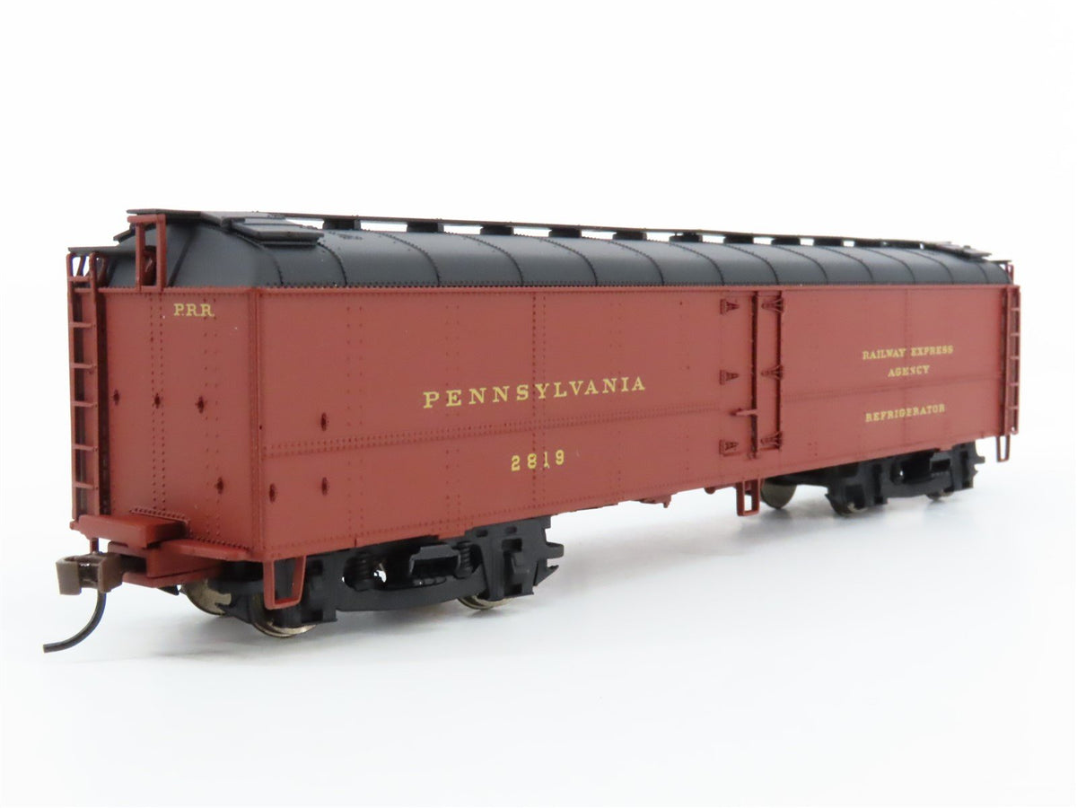 HO Walthers #932-25885 PRR Pennsylvania R50B Express Reefer 2-Pack #2650 &amp; #2819