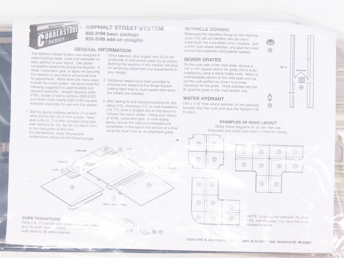 HO Walthers Cornerstone Kit #933-3195 Asphalt Street - Straight Sections Add-On