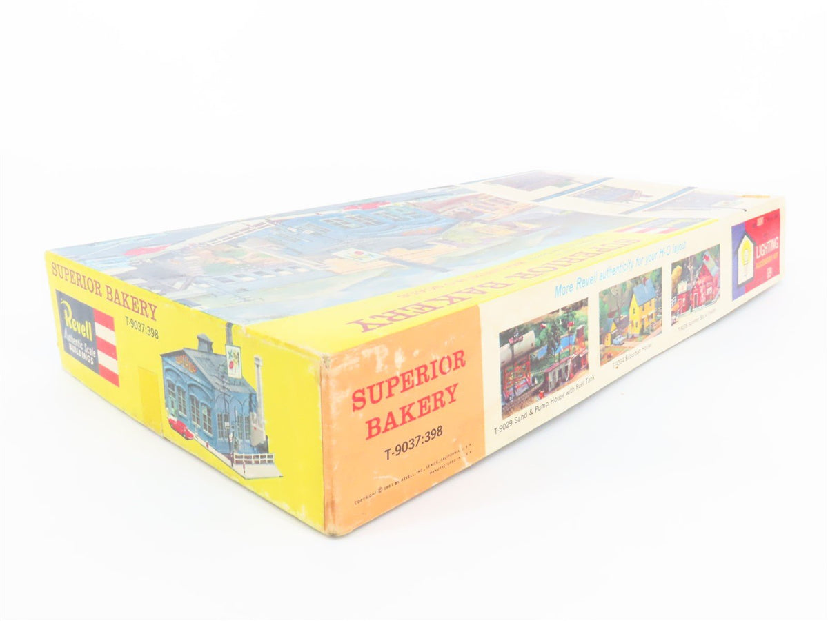 HO Scale Revell Plastic Kit #T-9037:398 Superior Bakery