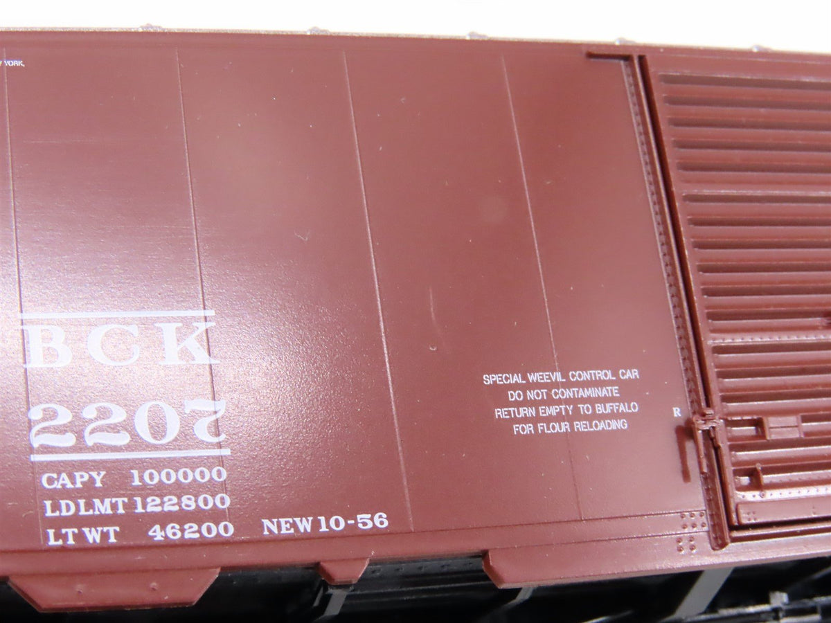 HO Scale Kadee 4911 BCK Buffalo Creek Railroad 40&#39; Single Door Box Car #2207