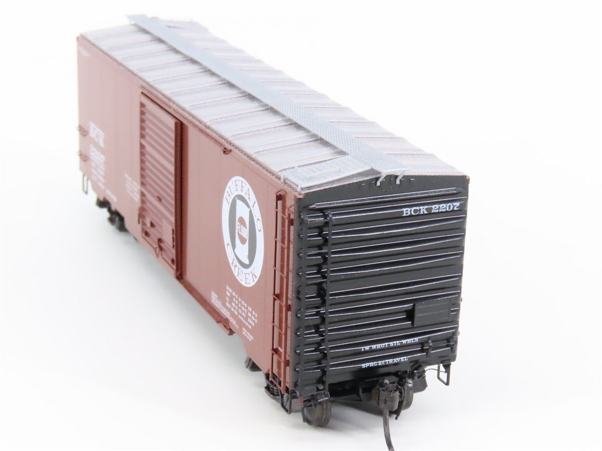 HO Scale Kadee 4911 BCK Buffalo Creek Railroad 40&#39; Single Door Box Car #2207