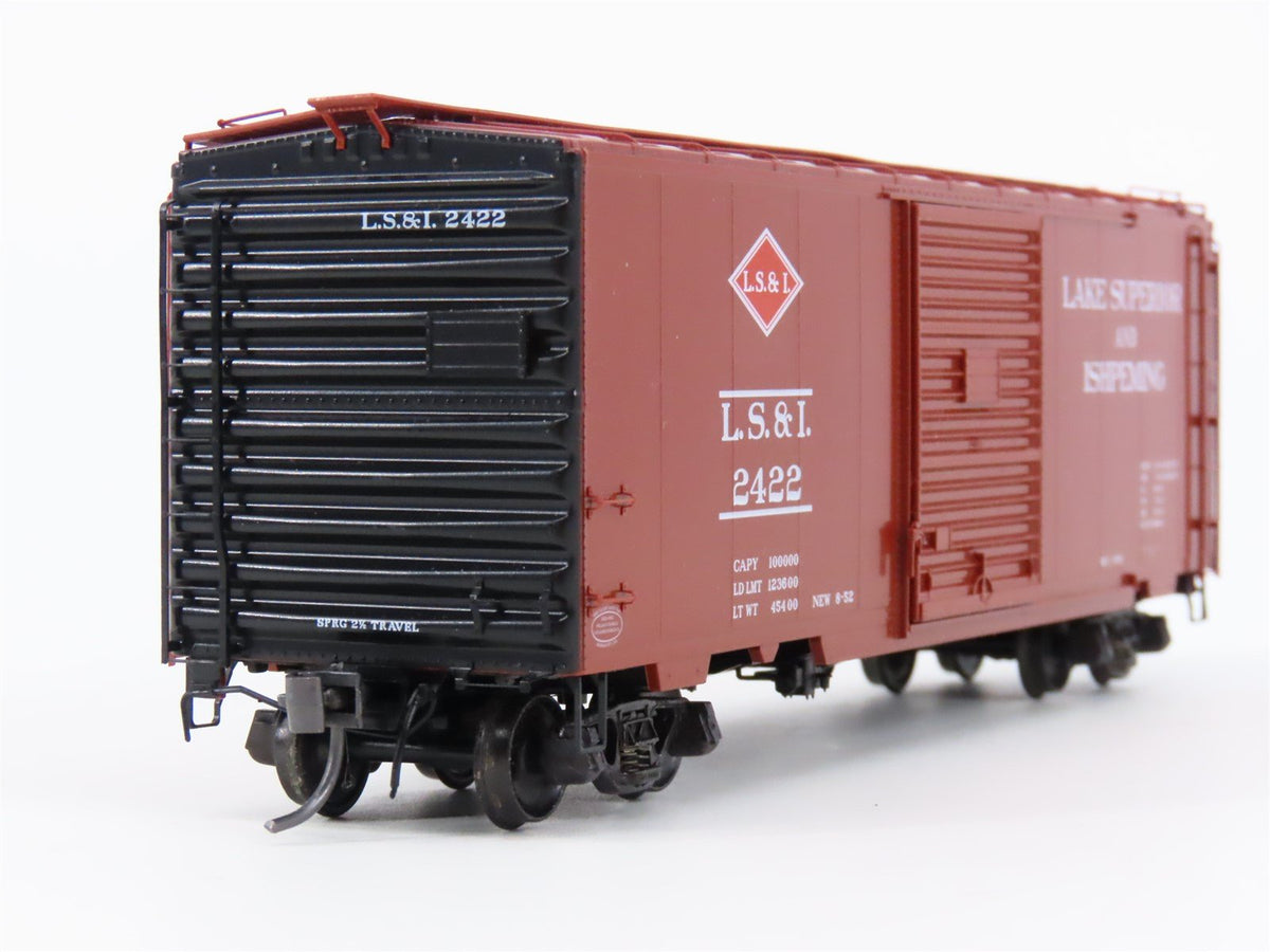 HO Scale Kadee 5006 LS&amp;I Lake Superior &amp; Ishpeming 40&#39; Single Door Box Car #2422