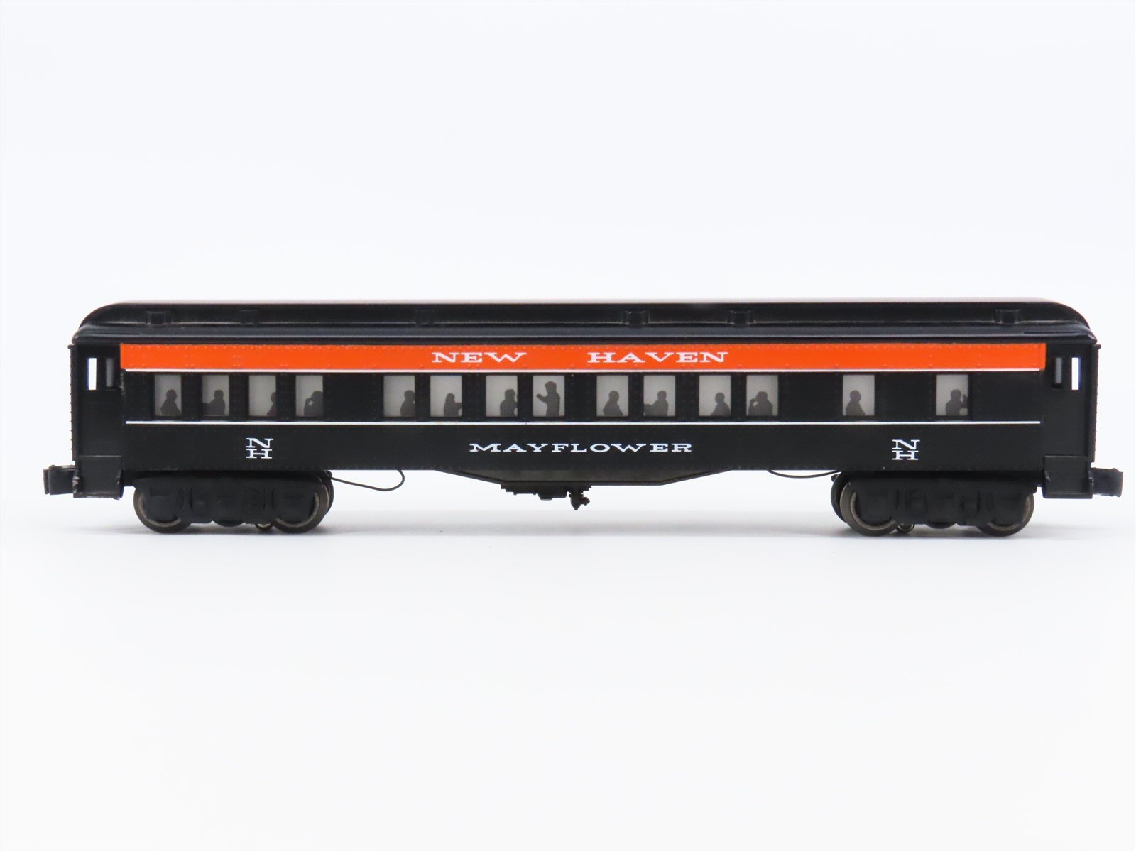 O Gauge 3-Rail Lionel NH New Haven Coach Passenger Car "Mayflower"