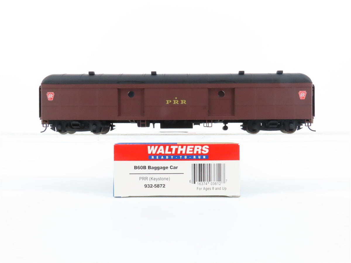 HO Scale Walthers 932-5872 PRR Pennsylvania Railroad Baggage Passenger Car