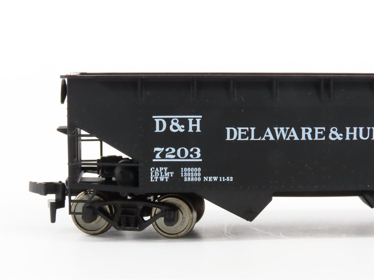 LOT of 2 HO Scale Atlas 1857/1808 D&amp;H Delaware &amp; Hudson 2-Bay Hopper Cars