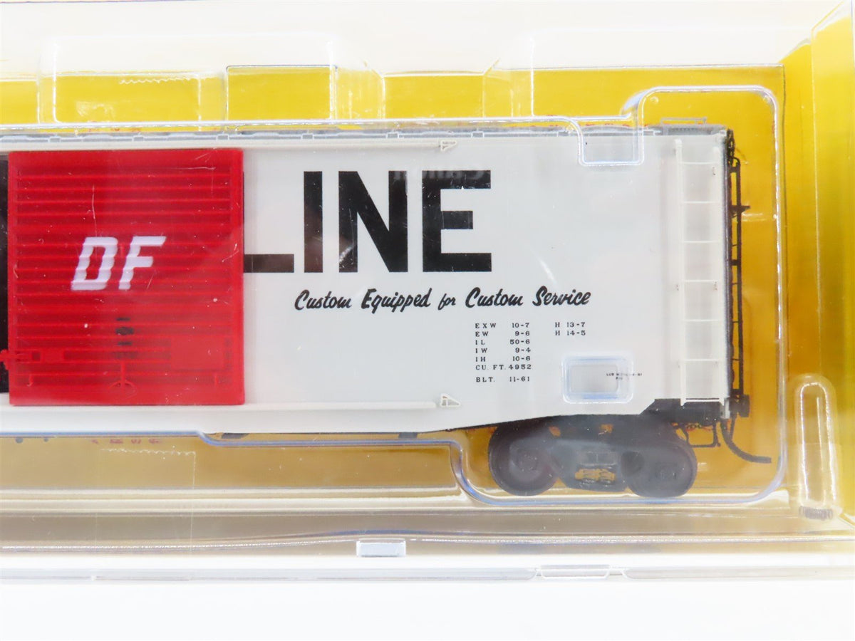 HO Scale Kadee 6114 SOO Line 50&#39; Single Door Box Car #177504 - Sealed