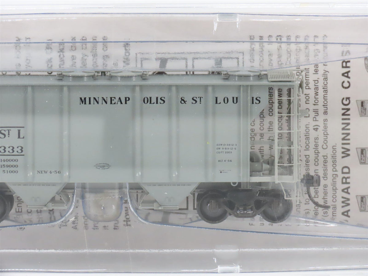 HO Scale Kadee 8318 M&amp;STL Minneapolis &amp; St Louis 2-Bay Hopper #70333 - Sealed