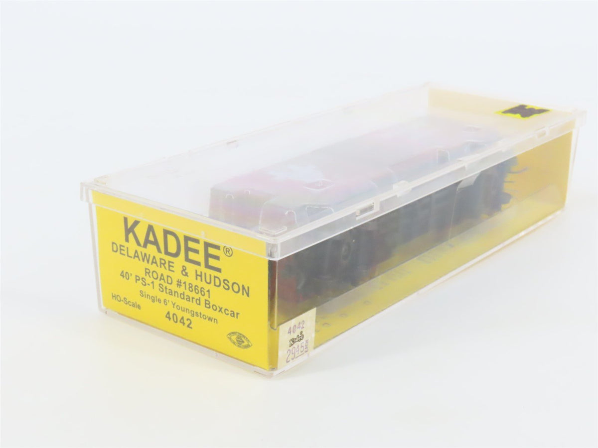 HO Scale Kadee 4042 D&amp;H Delaware &amp; Hudson 40&#39; Single Door Box Car #18661 -Sealed