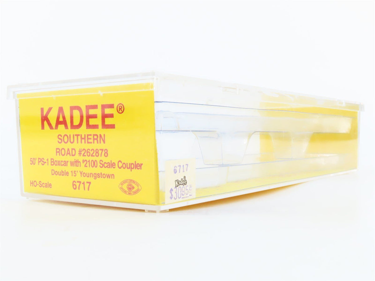 HO Scale Kadee 6717 SOU Southern Railroad 50&#39; Double Door Box Car #262878