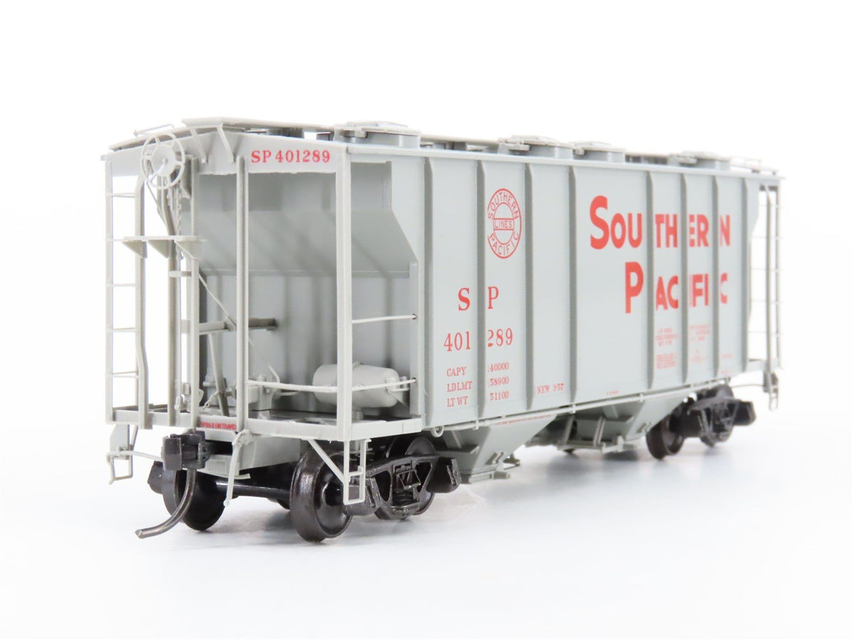 HO Scale Kadee 8018 SP Southern Pacific Railroad 2-Bay Covered Hopper #401289