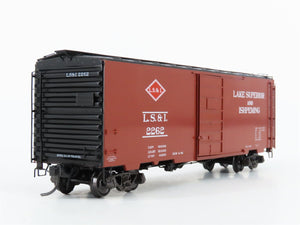 HO Scale Kadee 4060 LS&I Lake Superior & Ishpeming Single Door 40' Box Car #2262