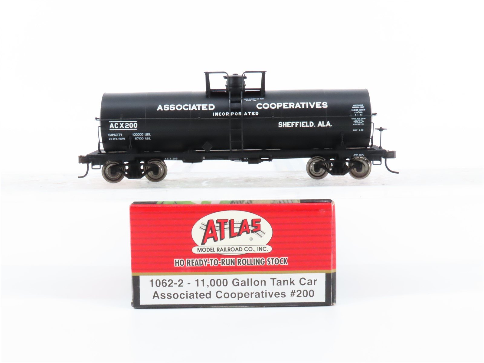 HO Scale Atlas 1062-2 ACX Associated Cooperatives 11,000 Gallon Tank Car #200