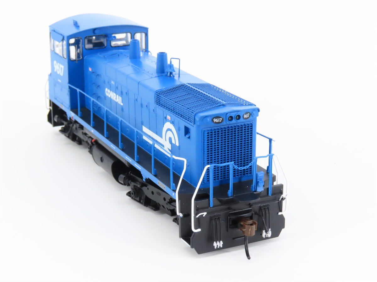 HO Scale Athearn ATH28663 CR Conrail SW1500 Diesel #9617 - DCC Ready