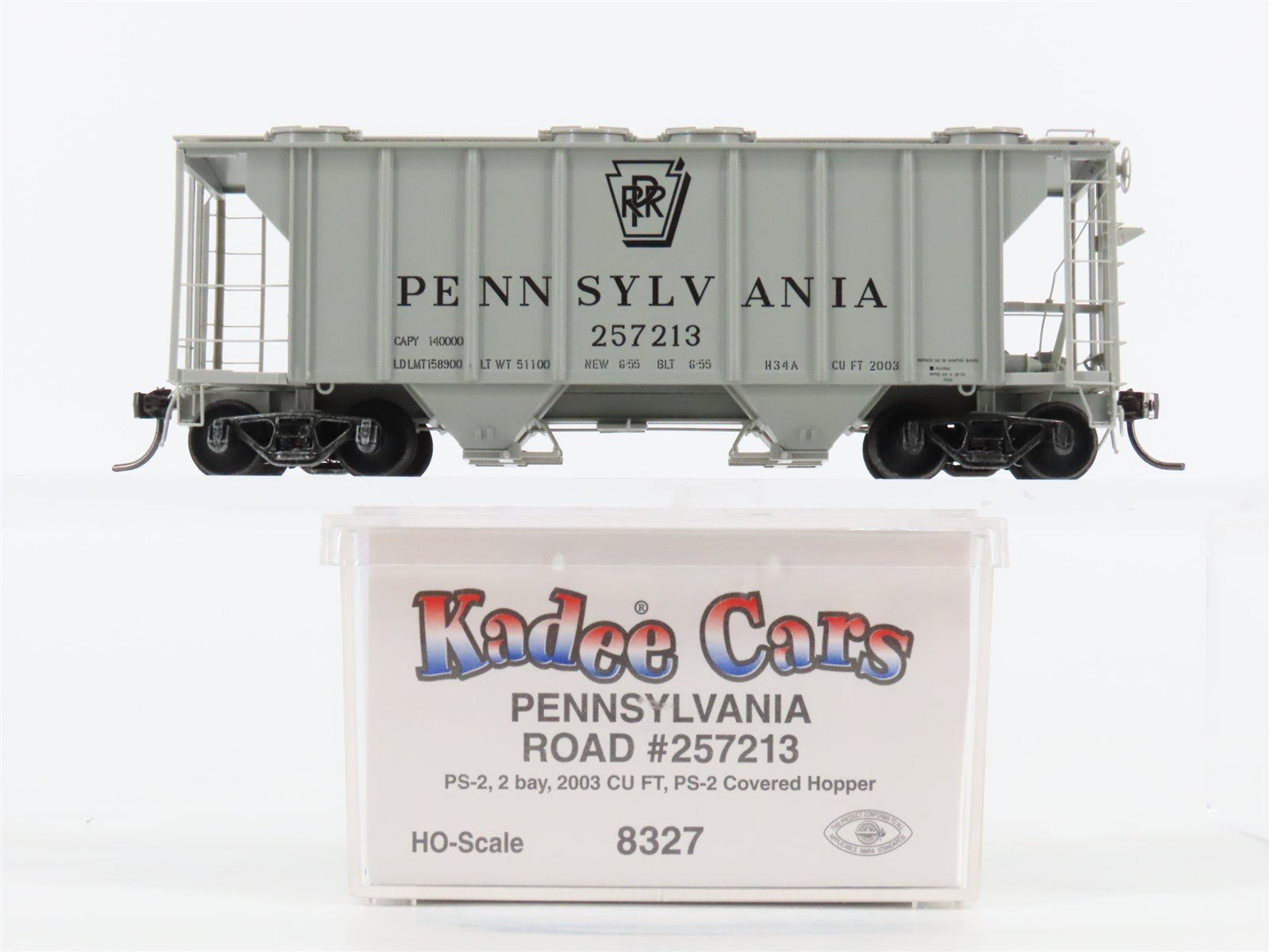 HO Scale Kadee 8327 PRR Pennsylvania Railroad 2-Bay Covered Hopper #257213