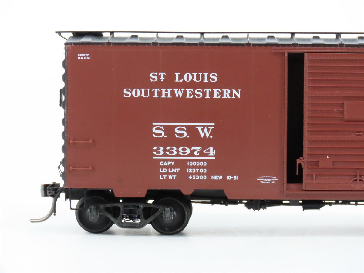 HO Scale Kadee 5010 SSW Cotton Belt Route &quot;Blue Streak&quot; 40&#39; Box Car #33974