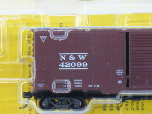 HO Scale Kadee 5213 N&W Norfolk & Western Railroad 40' Box Car #42099 - Sealed