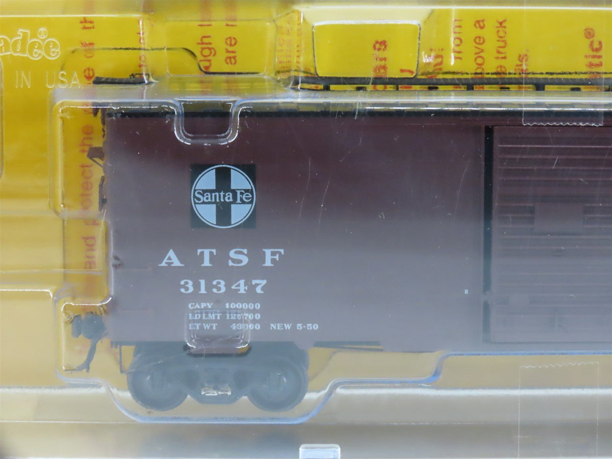 HO Scale Kadee 4037 ATSF Santa Fe Chief 40&#39; Single Door Box Car #31347 -Sealed