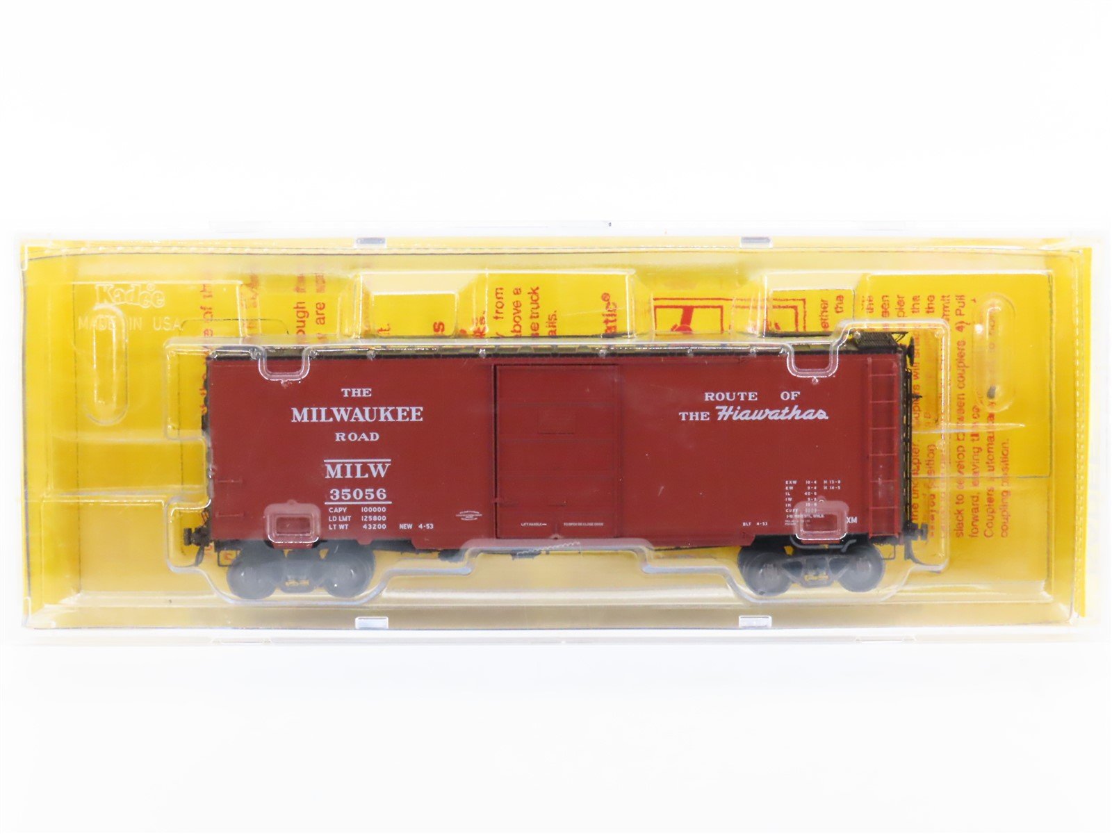 HO Scale Kadee 4812 MILW Milwaukee Road "Hiawatha" 40' Box Car #35056 - Sealed