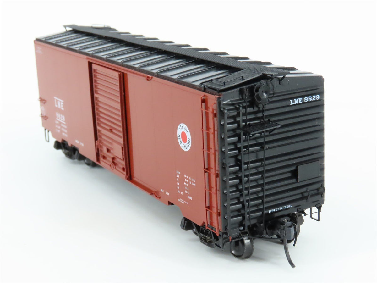 HO Scale Kadee 4508 LNE Lehigh New England 40&#39; Single Door Box Car #8829