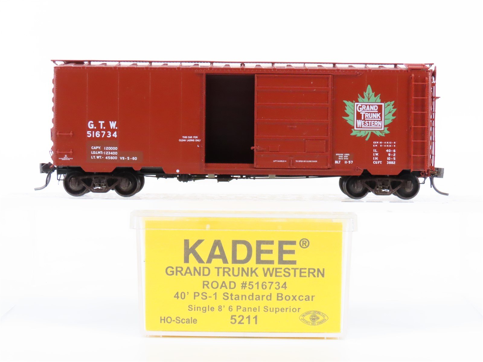 HO Scale Kadee 5211 GTW Grand Trunk Western 40' Single Door Box Car #516734