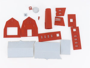 HO 1/87 Scale Bachmann 2602-100 Plasticville Barn Building Kit