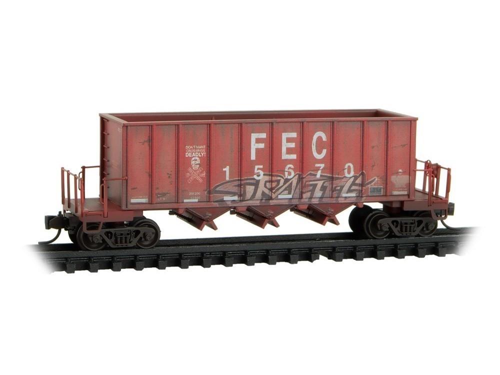 N Micro-Trains MTL 98305079 FEC 3-Bay Rapid Discharge Hoppers 2-Pack w/ Graffiti