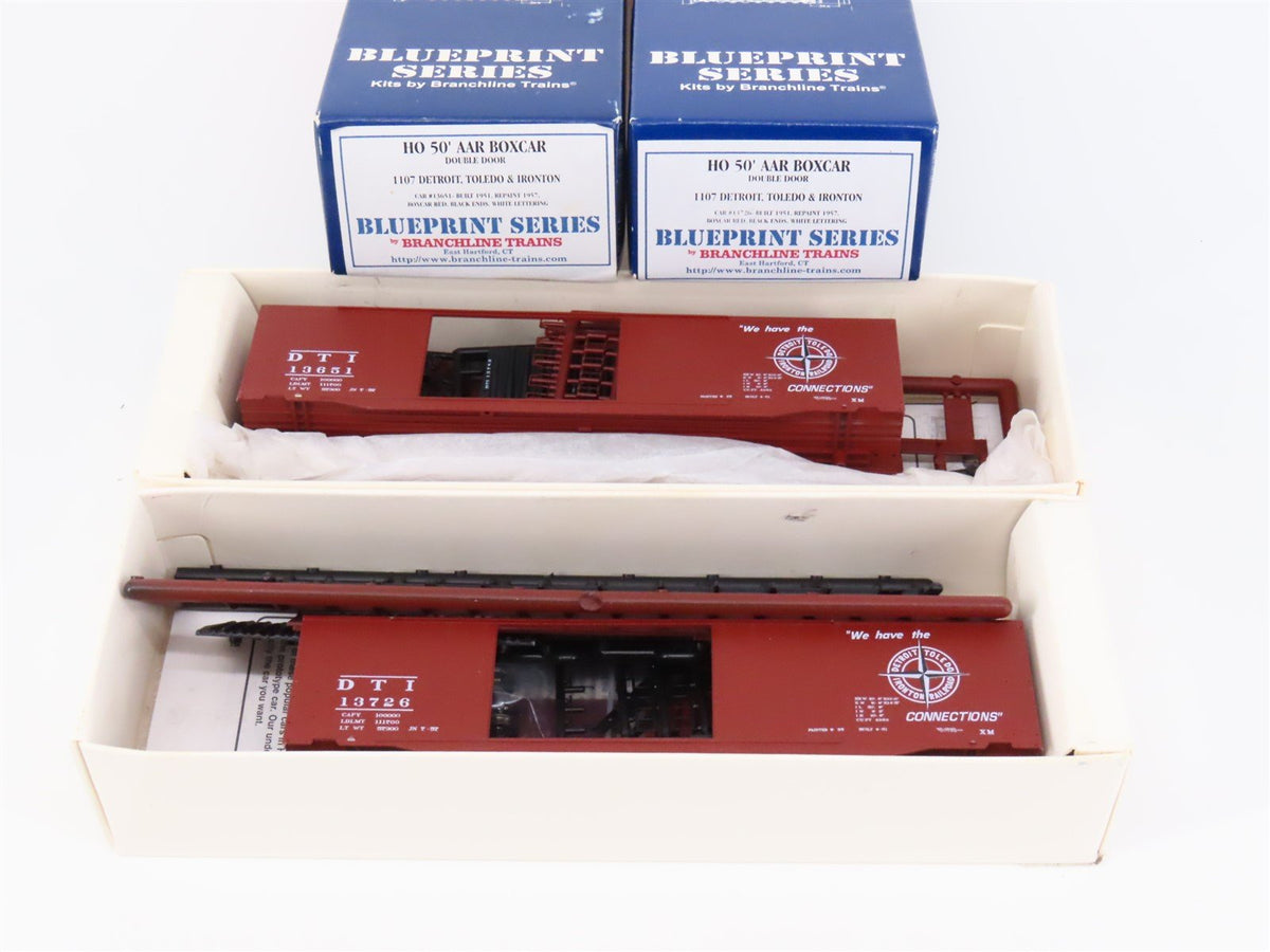 Lot of 2 HO Scale Branchline Blueprint Series Kit #1107 DT&amp;I 50&#39; AAR Box Cars