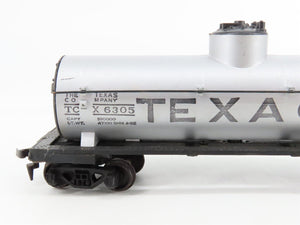 LOT of 4 HO Scale Bachmann/AHM SCCX/CGW/TCX Singe & Three Dome Tankcars