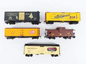 LOT of 5 HO Scale Unbranded NWX/B&O/NH/Erie Caboose, Wood Reefer & Boxcars