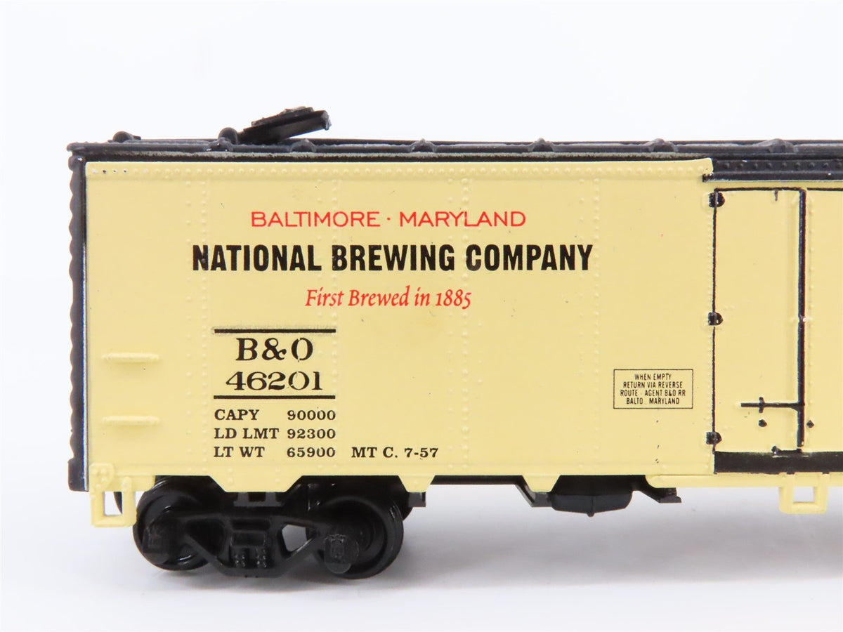 LOT of 5 HO Scale Unbranded NWX/B&amp;O/NH/Erie Caboose, Wood Reefer &amp; Boxcars