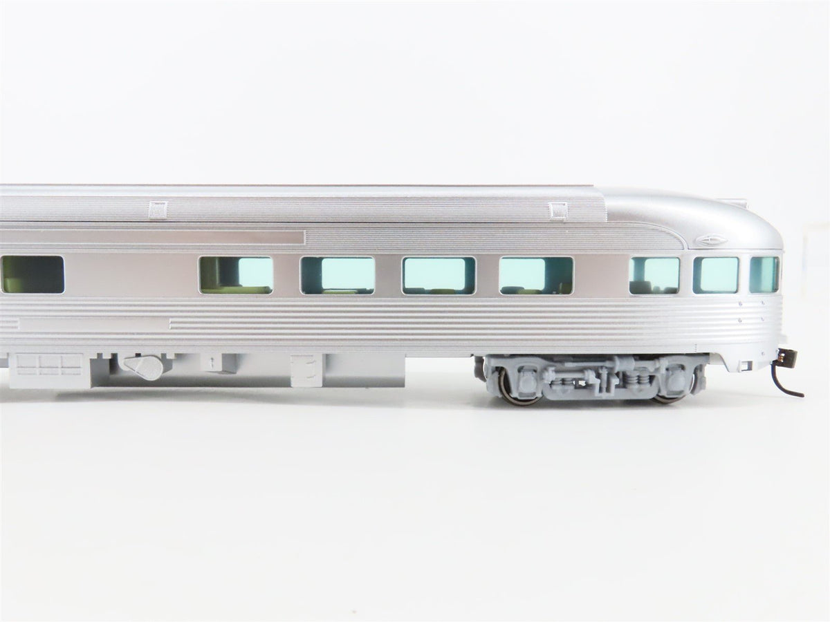 HO Scale Walthers Mainline 910-30350 Unlettered 85&#39; Budd Observation Passenger