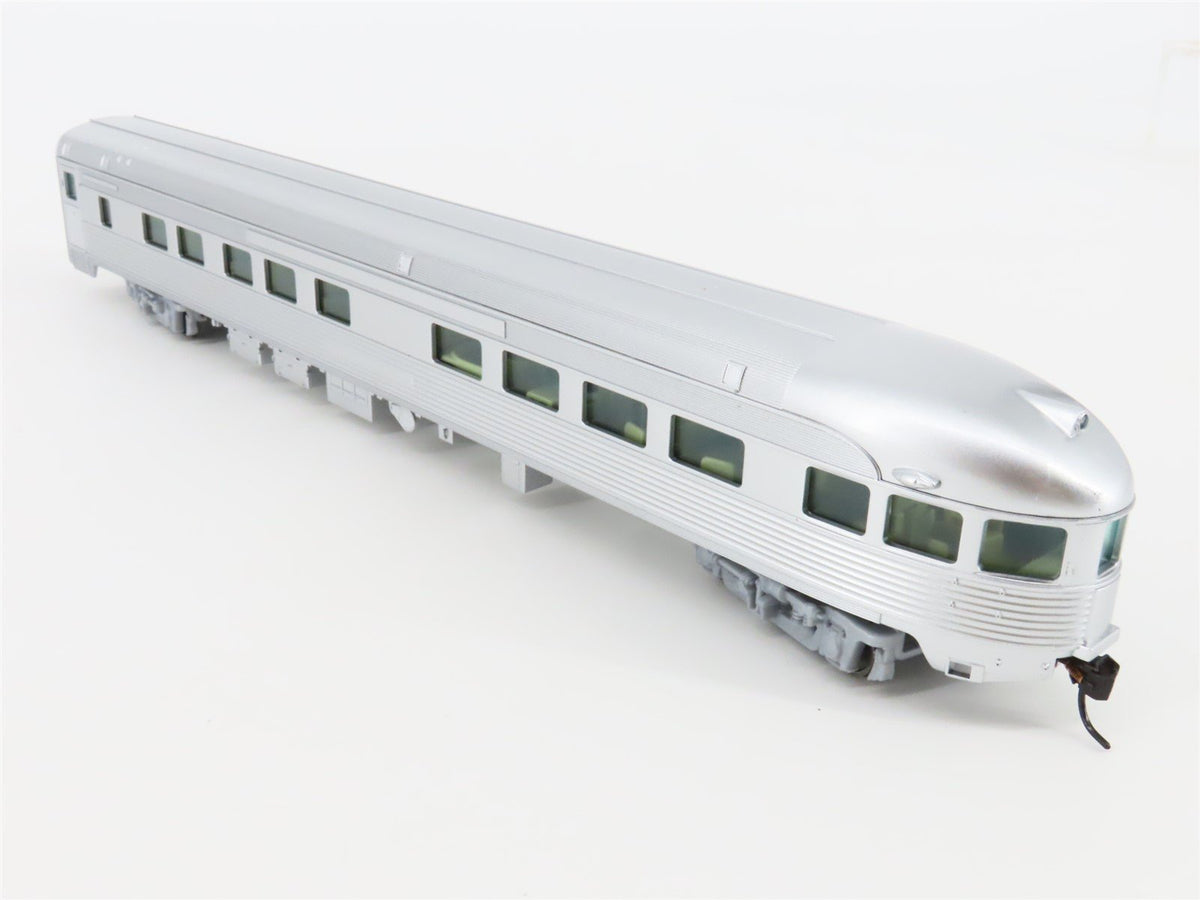 HO Scale Walthers Mainline 910-30350 Unlettered 85&#39; Budd Observation Passenger