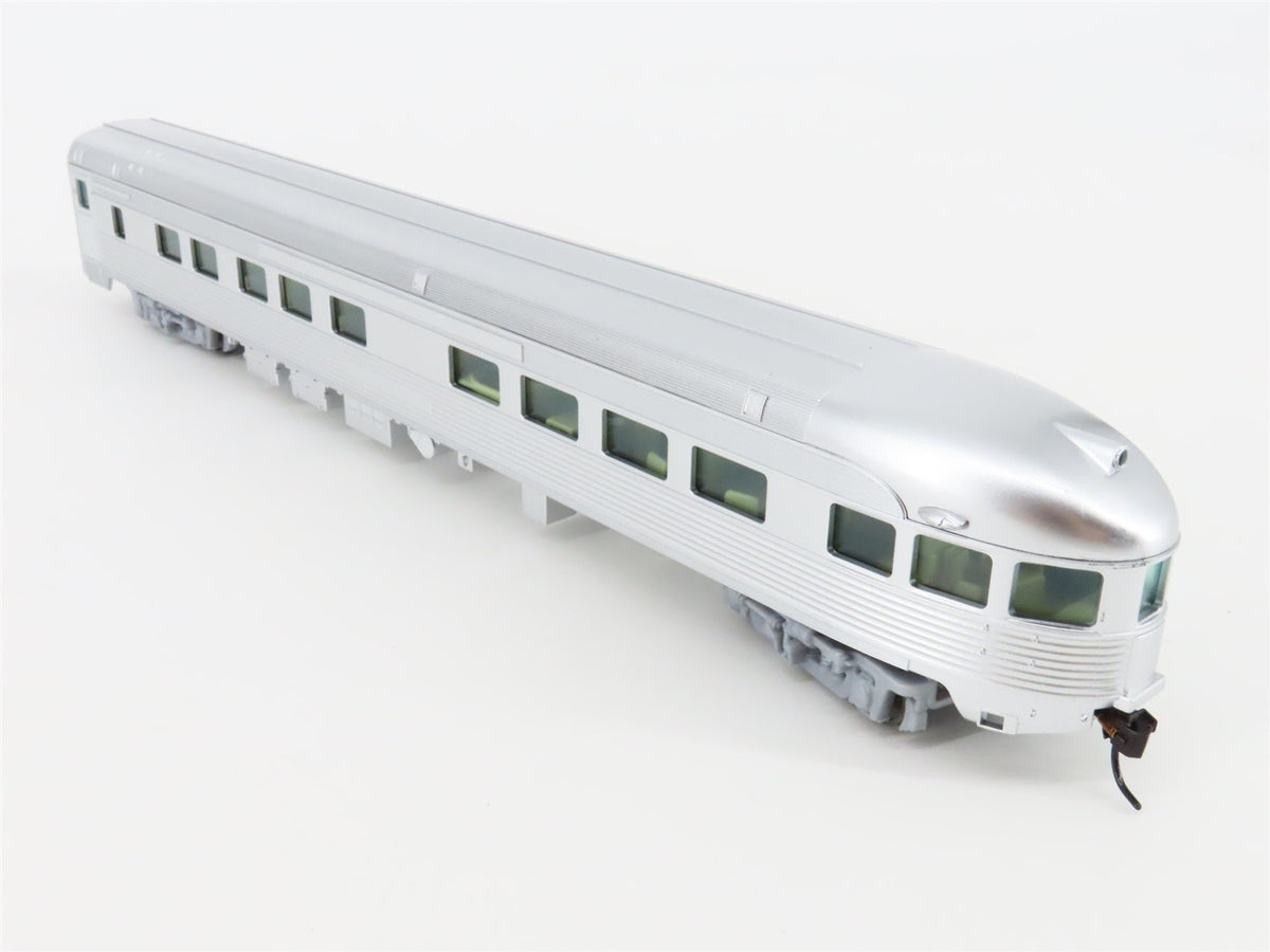 HO Scale Walthers Mainline 910-30350 Unlettered 85&#39; Budd Observation Passenger