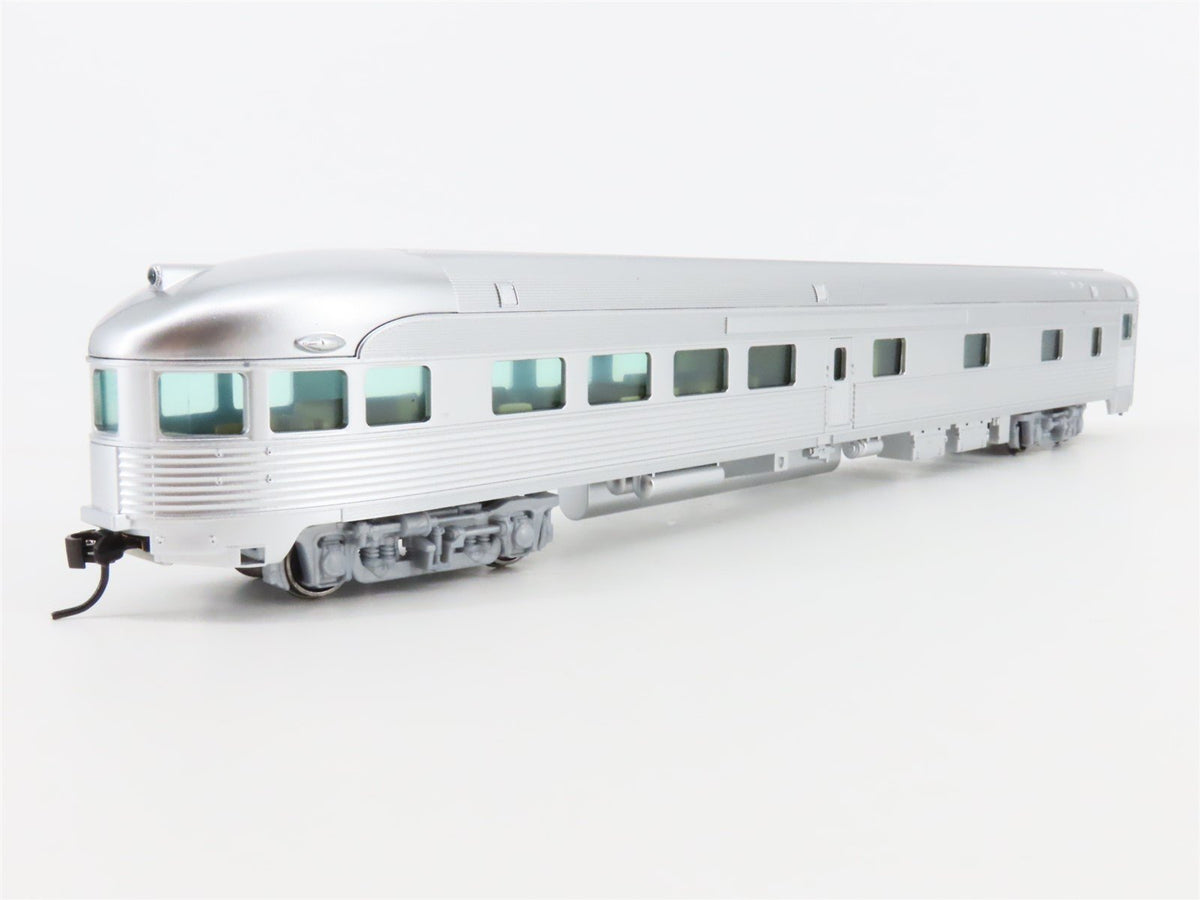 HO Scale Walthers Mainline 910-30350 Unlettered 85&#39; Budd Observation Passenger