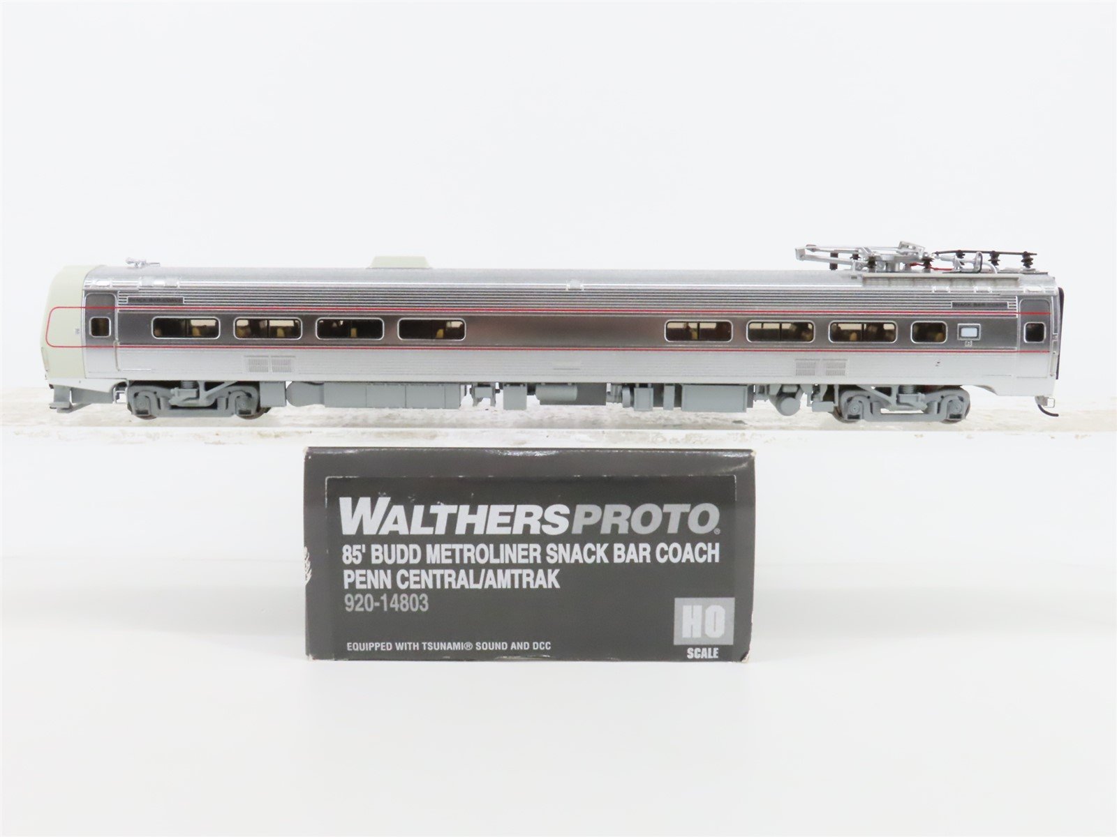 HO Walthers Proto 920-14803 PC/Amtrak Budd Metroliner Snack Bar Coach No# w/ DCC