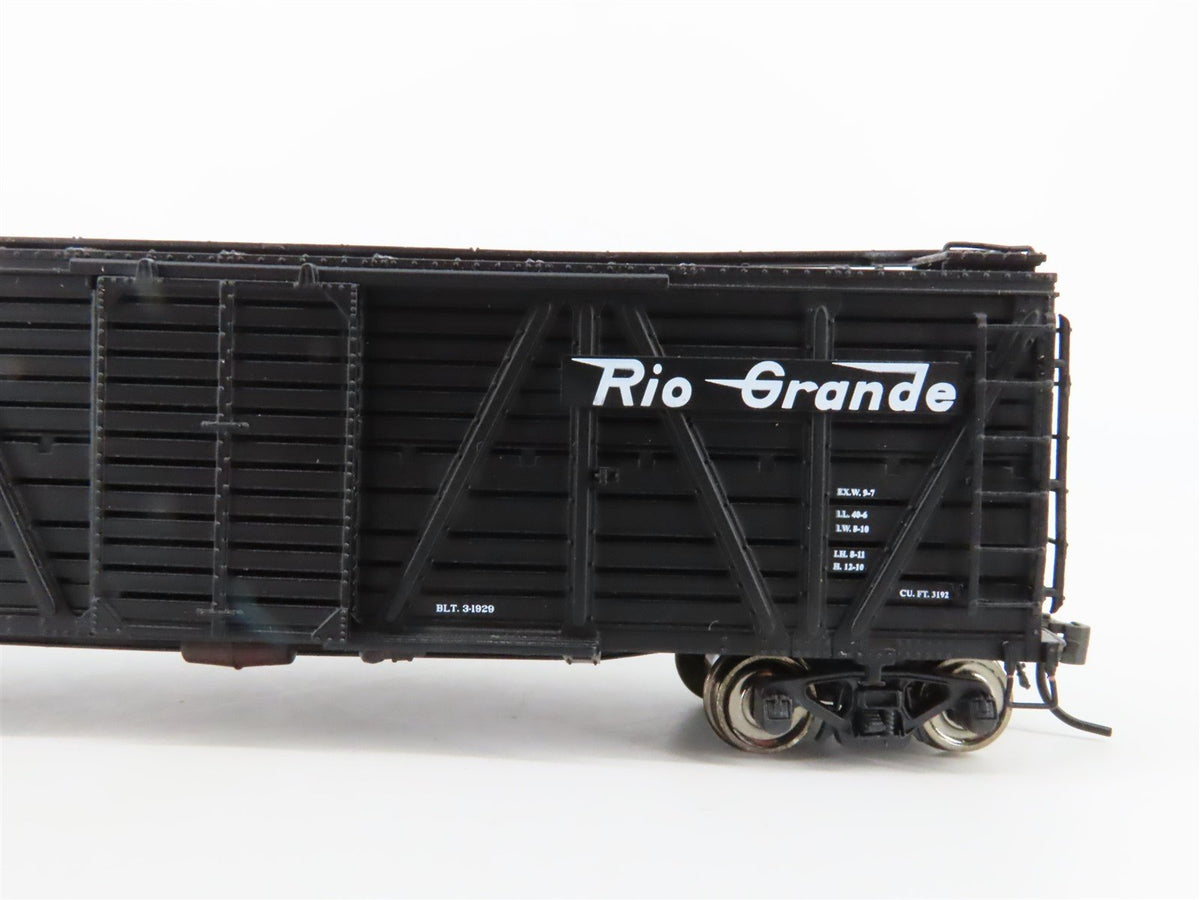 HO Scale Broadway Limited 1351 D&amp;RGW Rio Grande Stock Car #39477 w/Animal Sounds