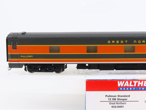 HO Scale Walthers 932-9401 GN Great Northern Railroad Sleeper Passenger Car