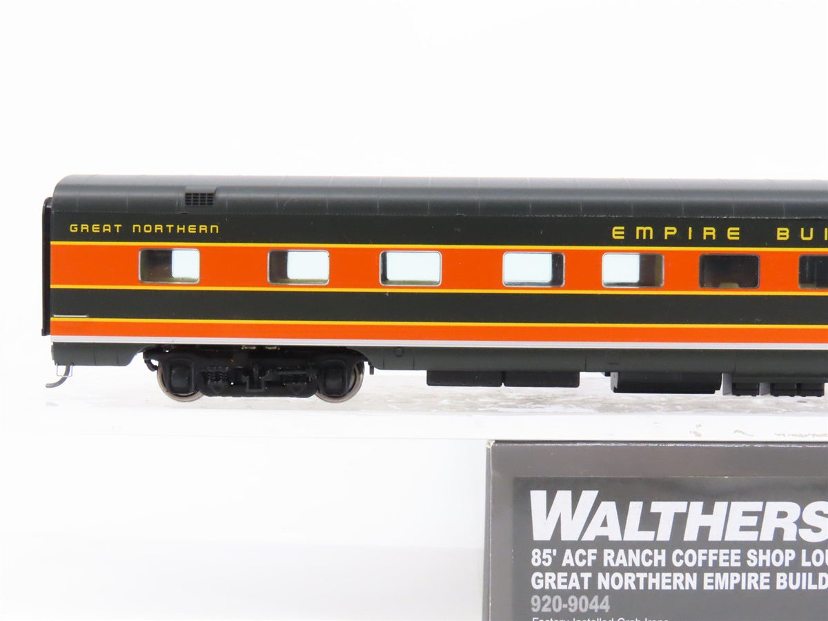 HO Walthers Proto 920-9044 GN Great Northern Empire Builder Lounge Passenger