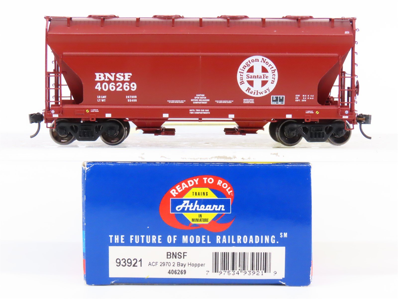 HO Scale Athearn 93921 BNSF Railway 2-Bay Covered Hopper #406269