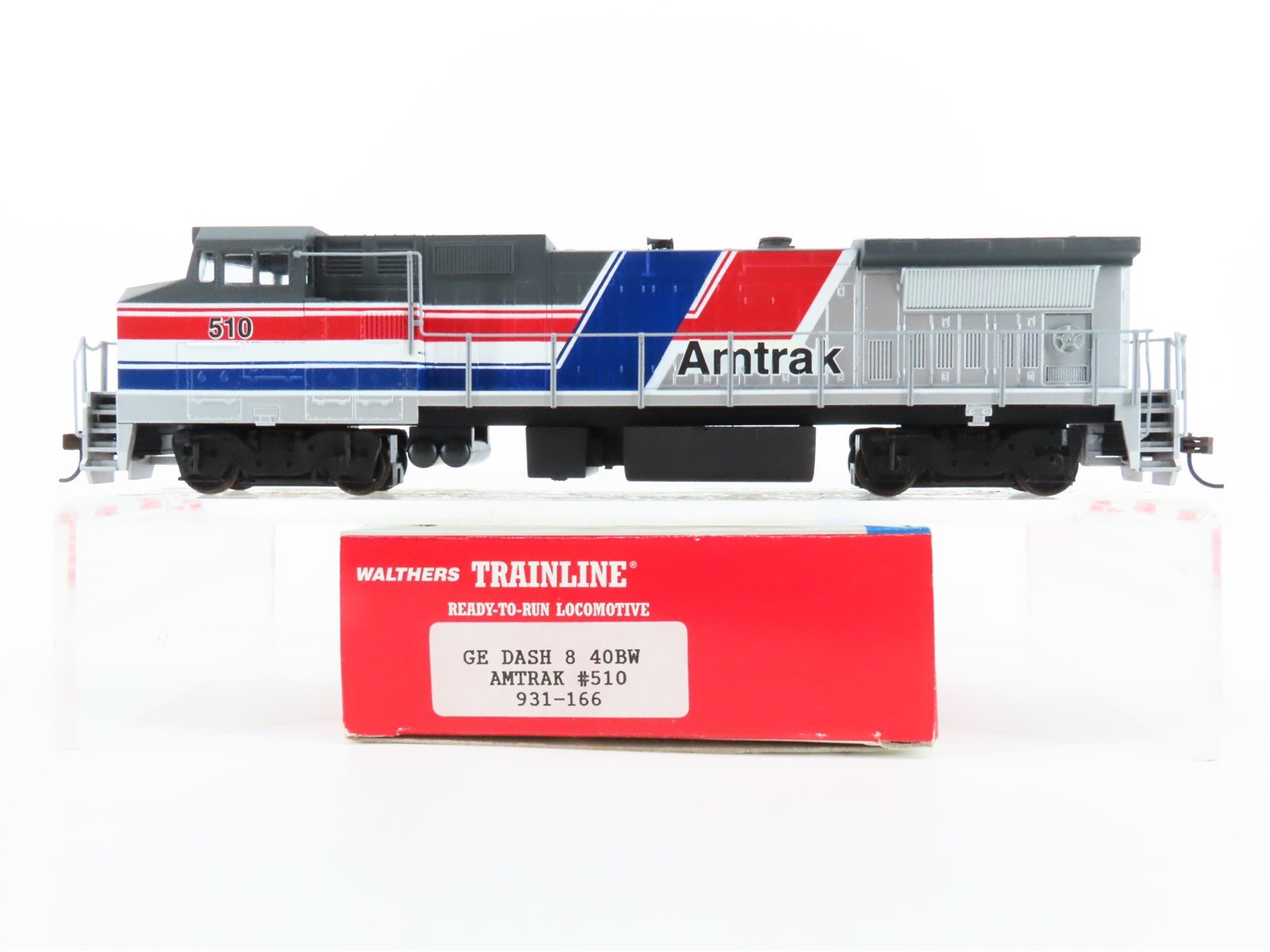 HO Scale Walthers Trainline 931-166 AMTK Amtrak Dash 8-40BW Diesel #510