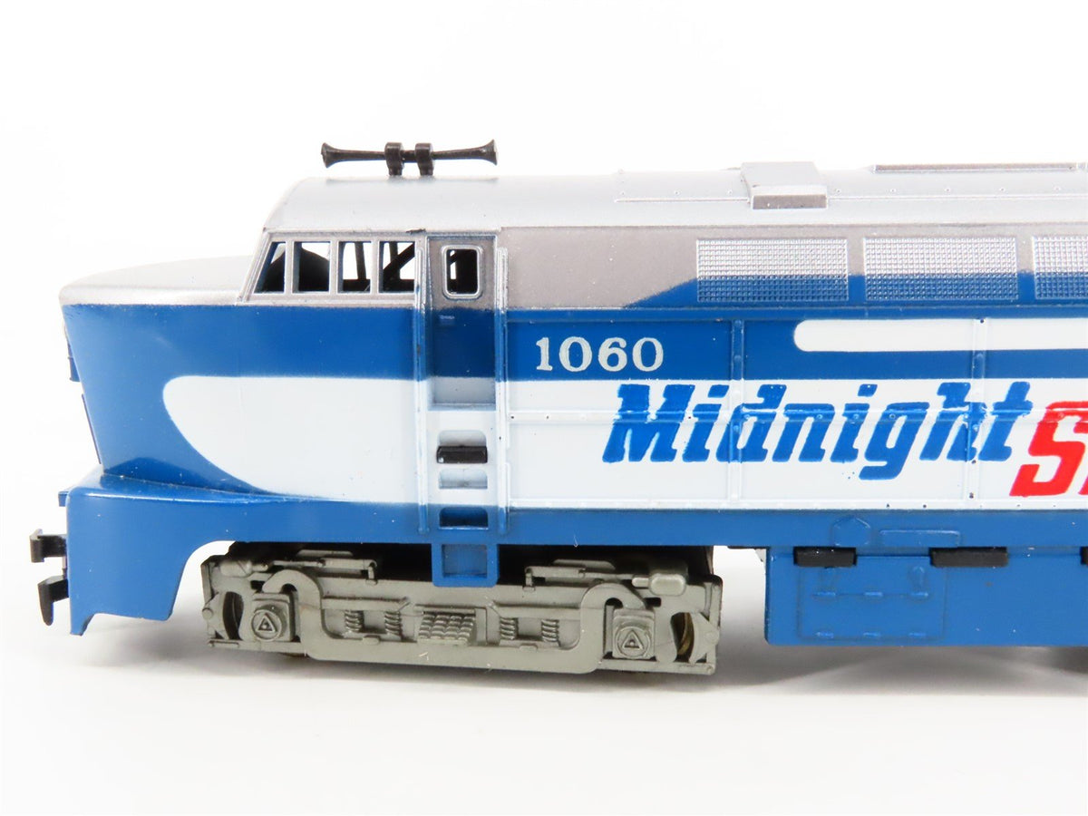 HO Scale Tyco Midnight Special RF16A Sharknose Diesel Locomotive #1060