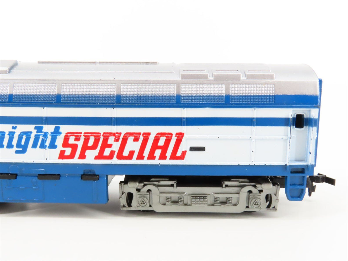 HO Scale Tyco Midnight Special RF16A Sharknose Diesel Locomotive #1060